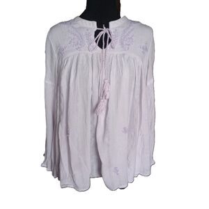 Rachel Zoe Women's Size Large Lavender Embroidered Blouse with a Front Tie